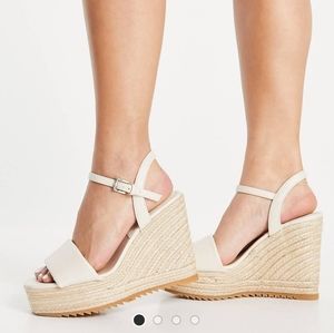 Stradivarius strap wedges in white